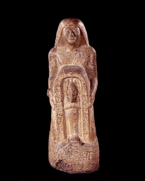 Statue of Yuyu, grand priest of Osiris, presenting a chapel